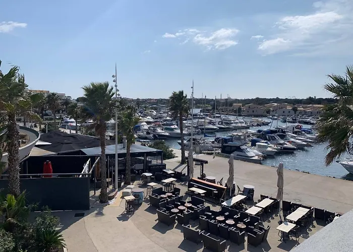 583 Grand 2 Pers Port Ambonne Terrasse Apartment *