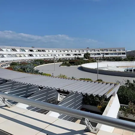 583 Grand 2 Pers Port Ambonne Terrasse Апартаменты *